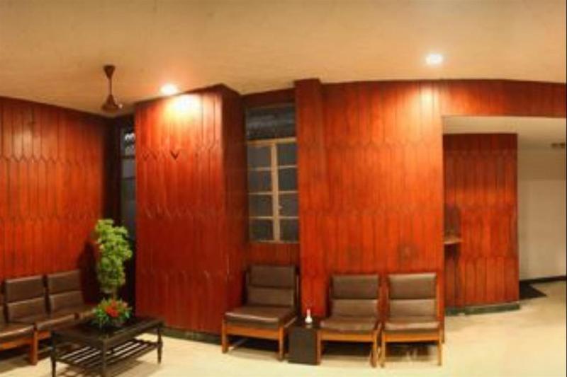 Hotel Ram International Pondicherry Eksteriør bilde