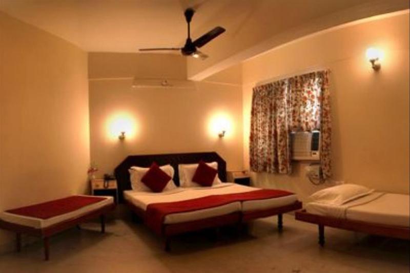 Hotel Ram International Pondicherry Eksteriør bilde