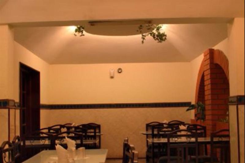 Hotel Ram International Pondicherry Eksteriør bilde