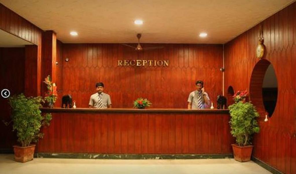Hotel Ram International Pondicherry Eksteriør bilde