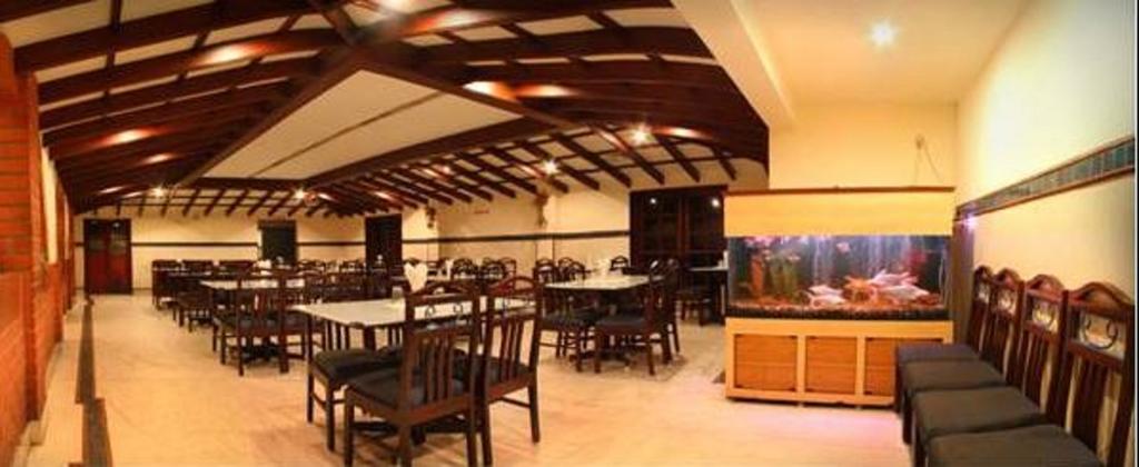 Hotel Ram International Pondicherry Eksteriør bilde